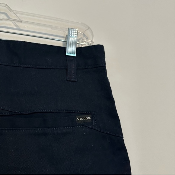 NEW VOLCOM FRICKIN MODERN STRETCH CHINO SHORTS IN DARK NAVY - Picture 9 of 11